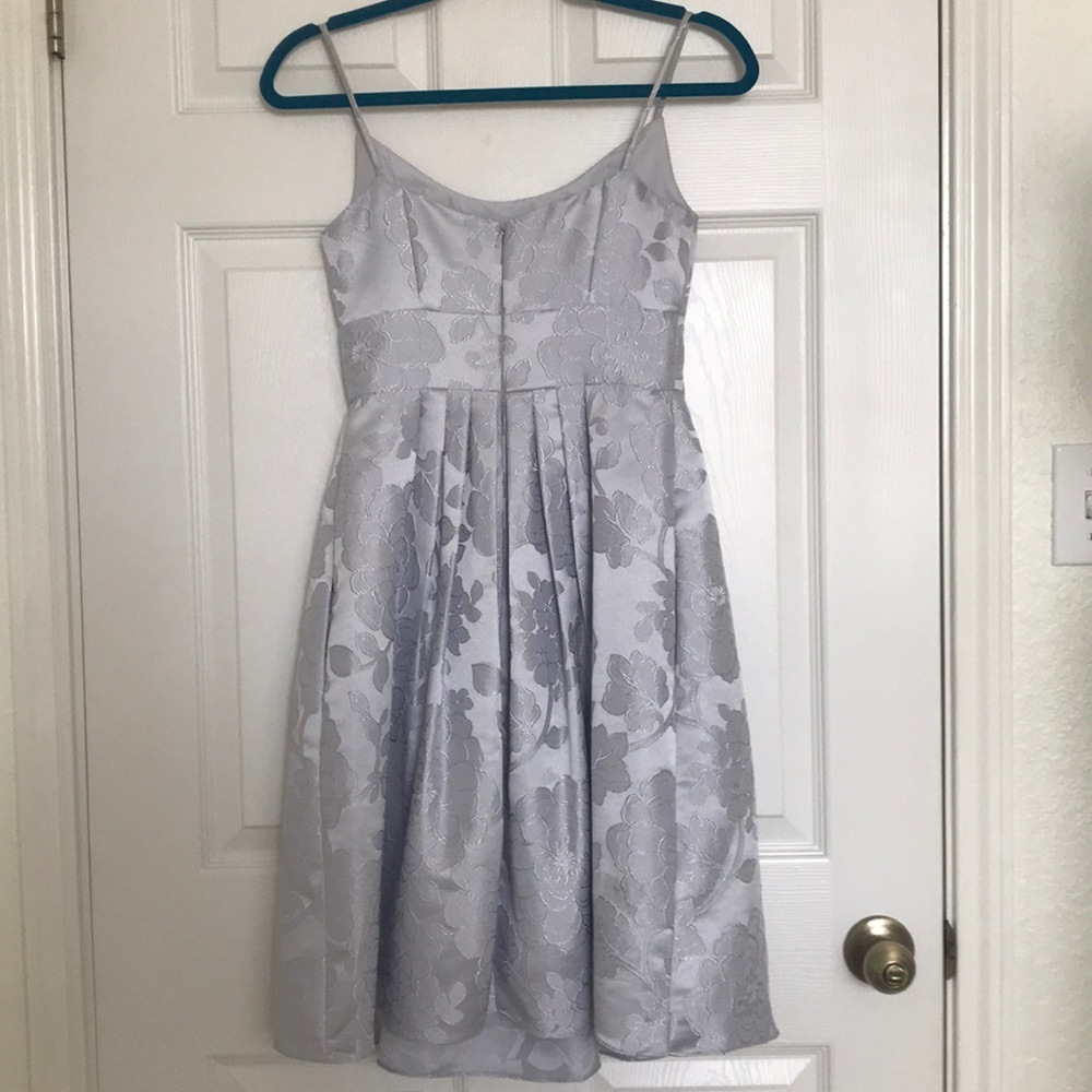 Beautiful Spring Style Dress - Picture 3 of 4
